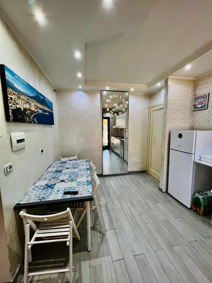 Appartement House Of Mola à Naples Extérieur photo
