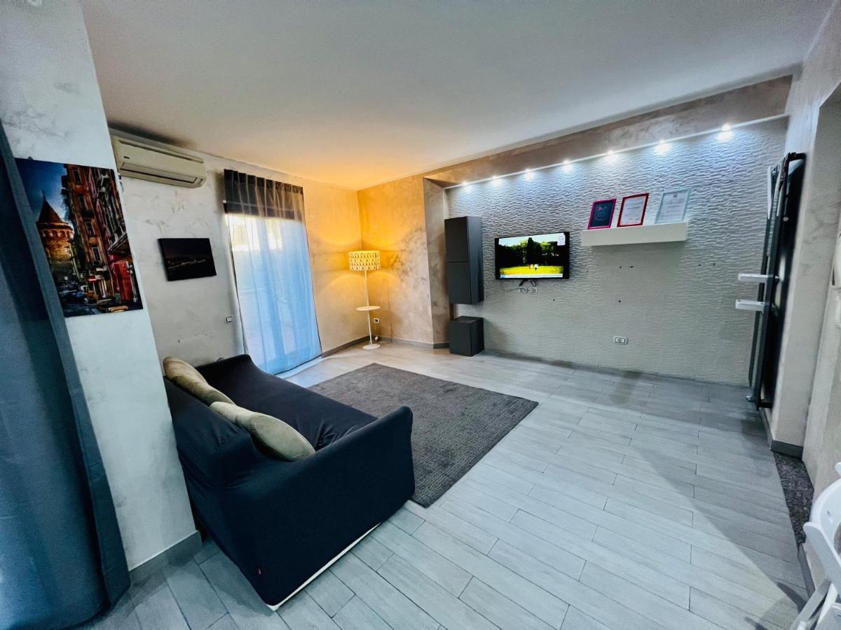 Appartement House Of Mola à Naples Extérieur photo